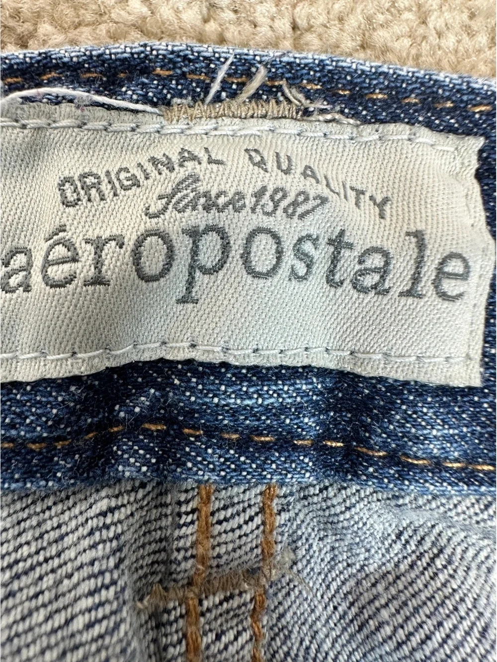 Women’s Aeropostale Hailey Flare 9/10 Short Distressed Low Rise Whiskering